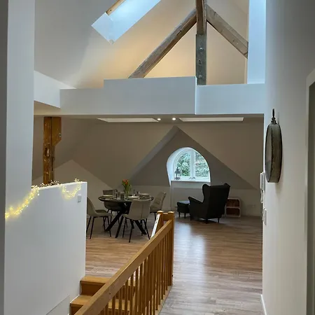 Elbhirsch Im Beliebten Villenviertel Weißer Hirsch Apartment Dresden